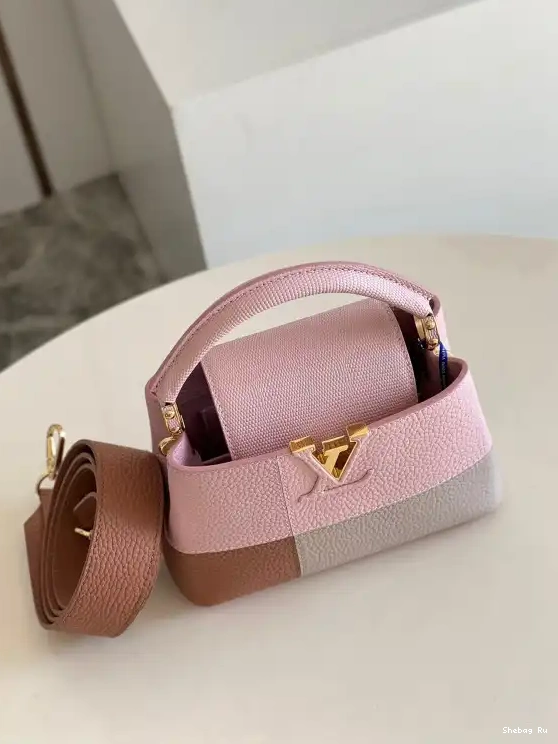 MINI VUITTON CAPUCINES LOUIS 0523